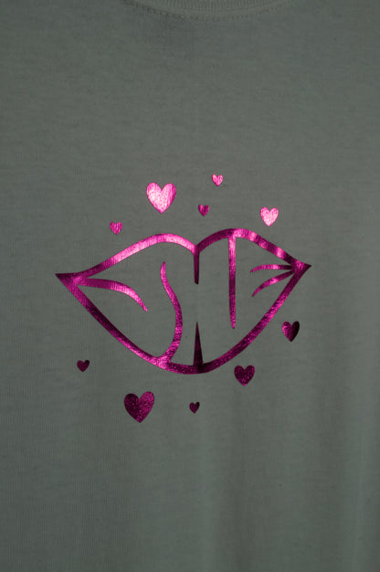 heart she tee